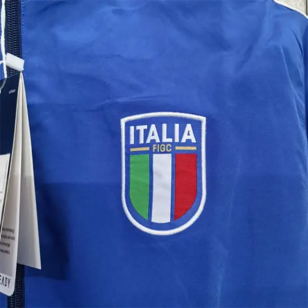 Italy recersible windbreaker jacket