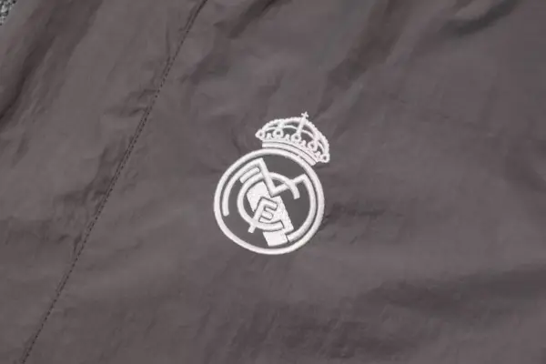 Top quality Real Madrid windbreaker jacket and pants