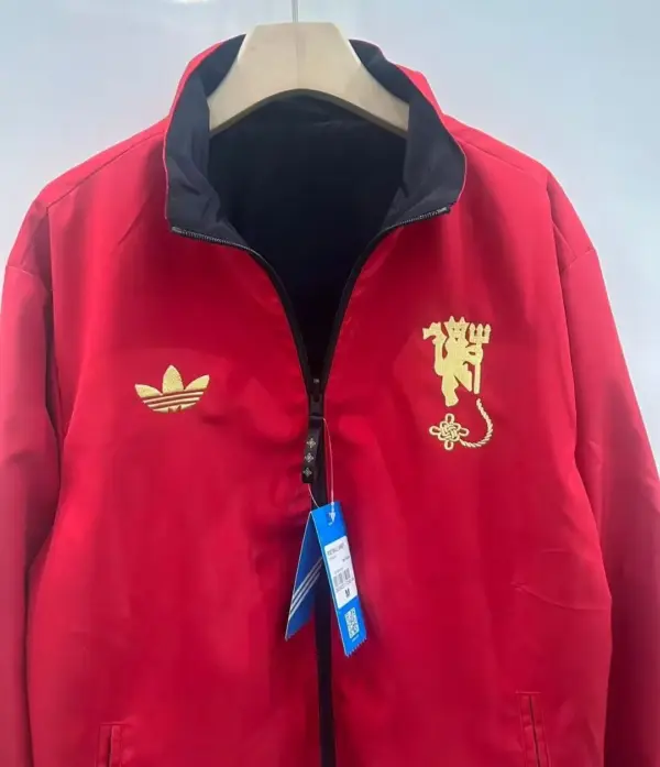 Man U black and red reversible windbreaker jacket
