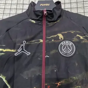 Paris recersible windbreaker jacket