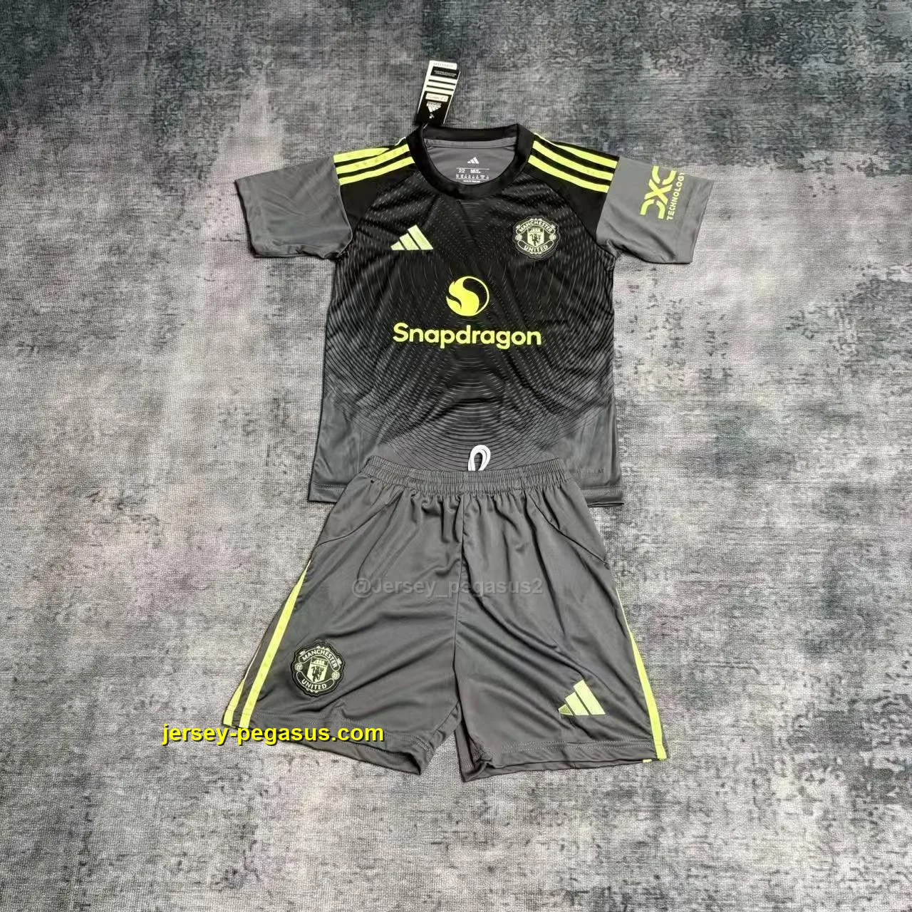 Kids 2025-26 M-U Grey Kids 2025-26 M-U Grey