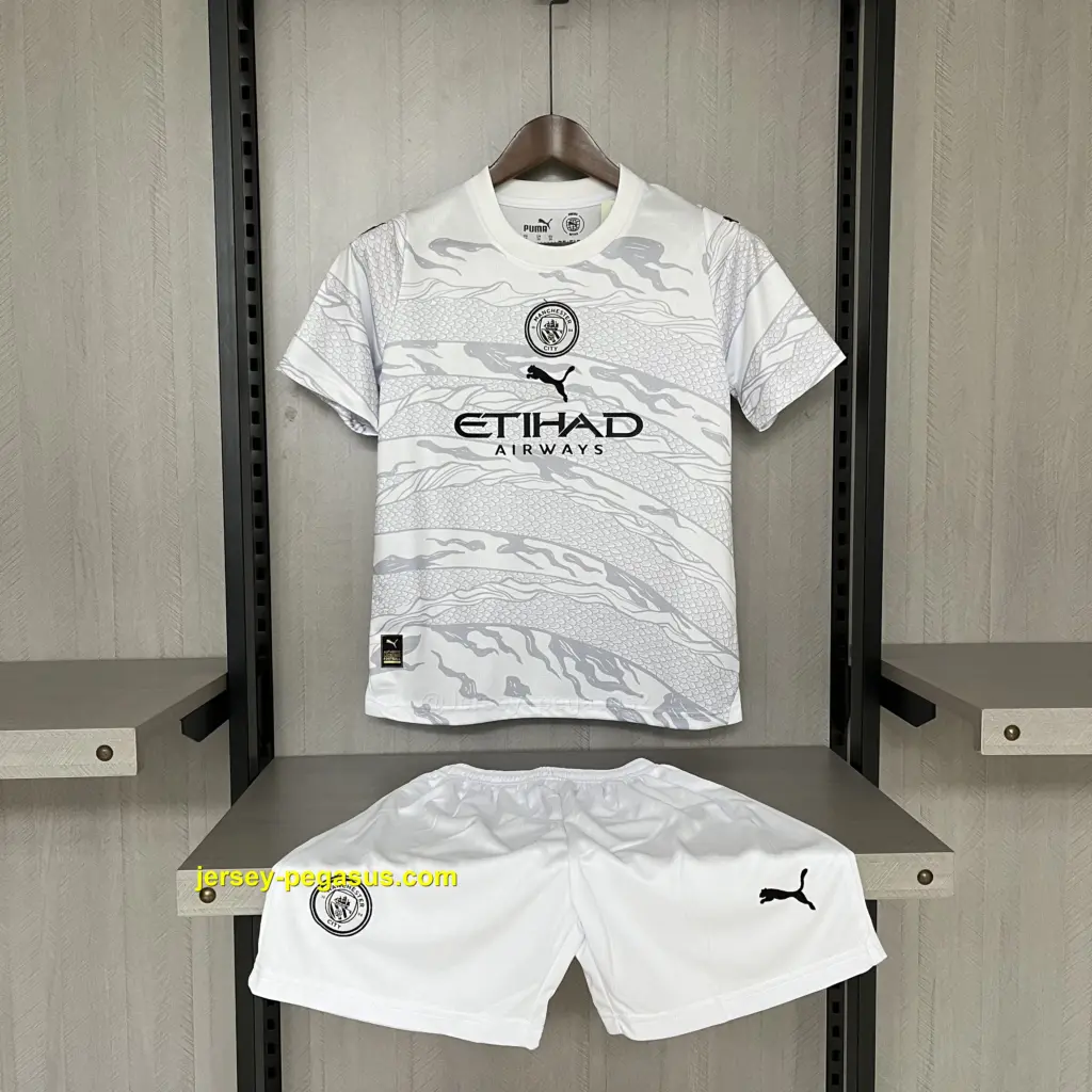 Children's clothing 2024-25 Manchester City special edition off-white