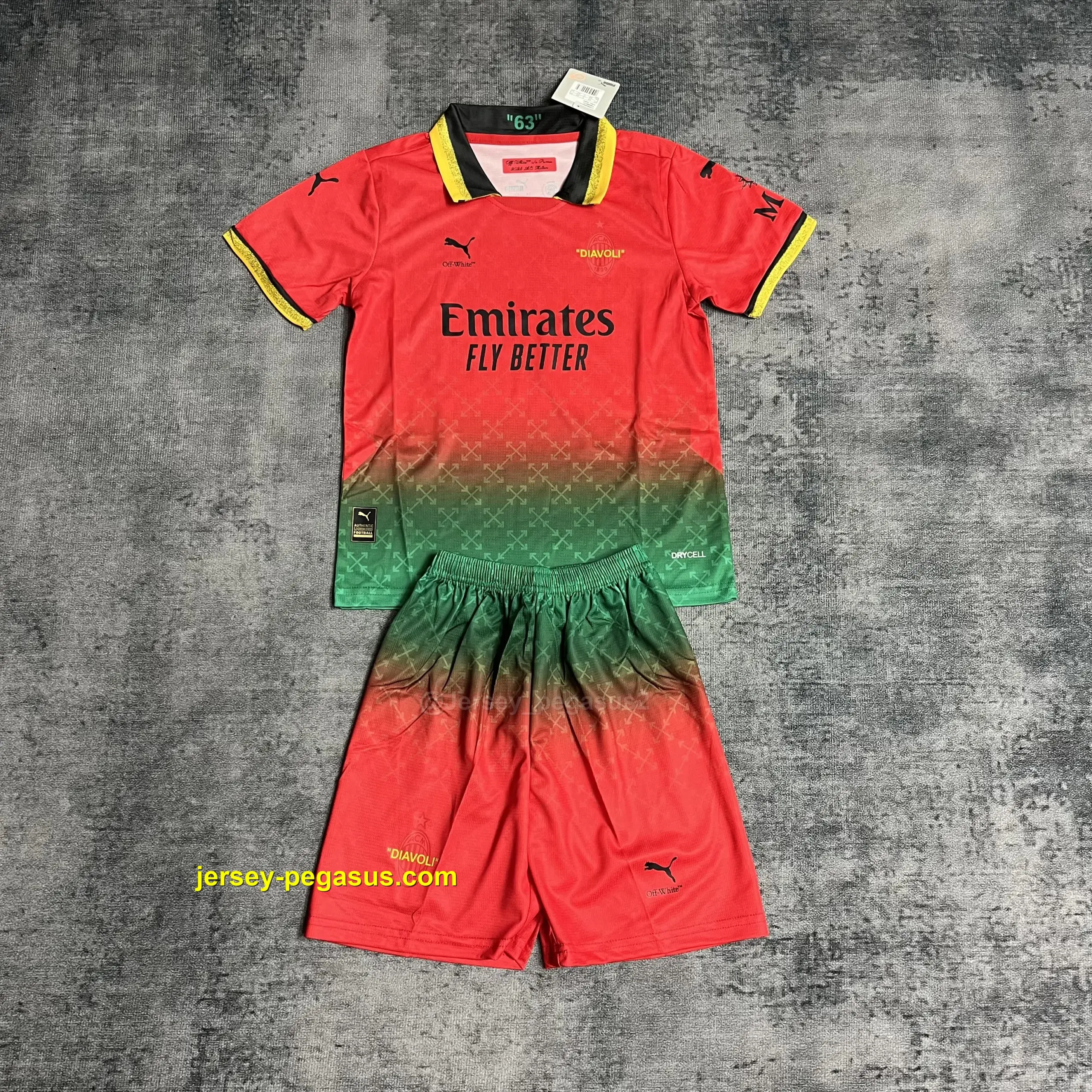 Children's clothing 2025-26 AC Milan red jersey Children's clothing 2025-26 AC Milan red jersey