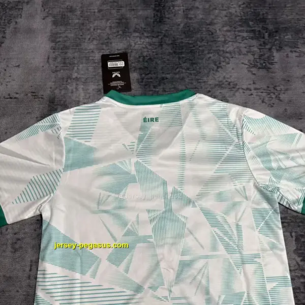Kids Ireland 2025-26 Away Kit