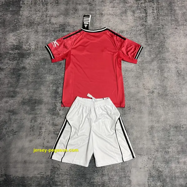 Children's 2025-26M-U home jersey,