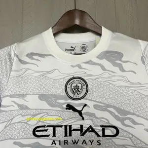 Children's clothing 2024-25 Manchester City special edition off-white