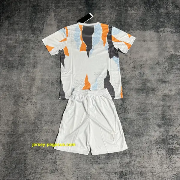 Children's clothing 2025-26 Real Madrid training uniform jersey