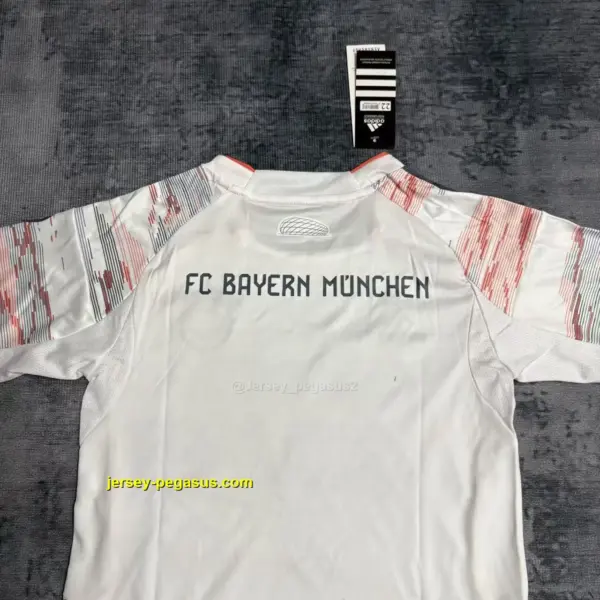 Kids 2025-26 Bayern Munich Away Jersey