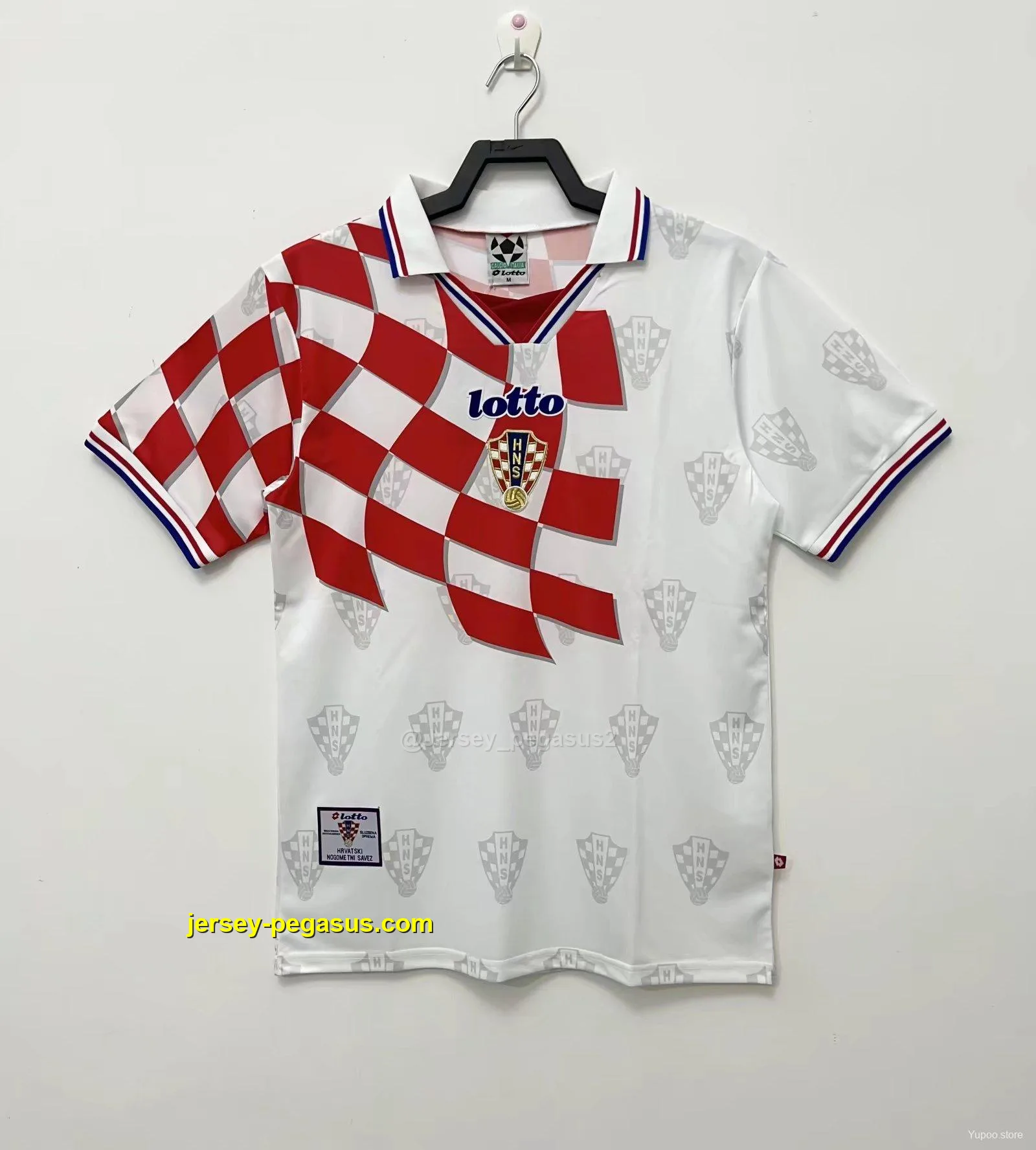 Retro 1998 Croatia Home Soccer Jersey Retro 1998 Croatia Home Soccer Jersey