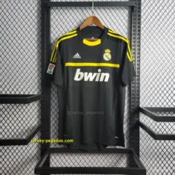Retro 20 Real Madrid Black Goalkeeper Jersey
