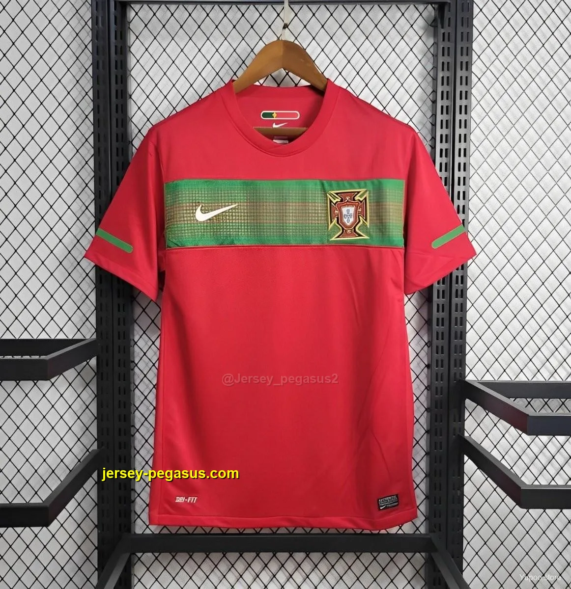 Retro 2010 Portugal Home Jersey Retro 2010 Portugal Home Jersey