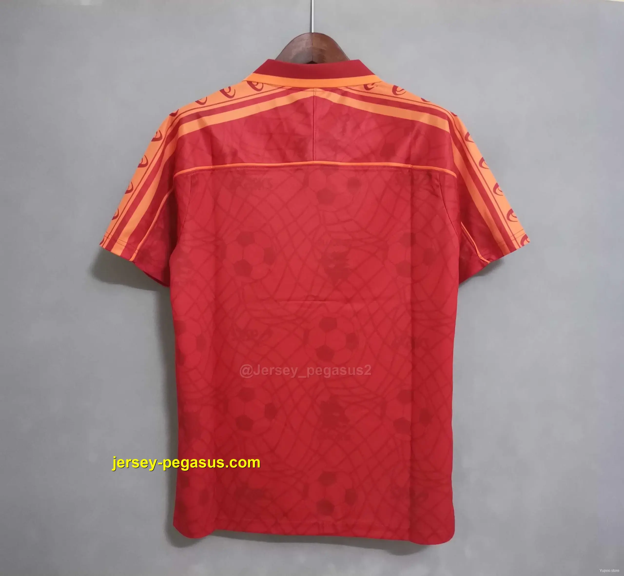 Retro AS Roma Home Jersey Retro AS Roma Home Jersey