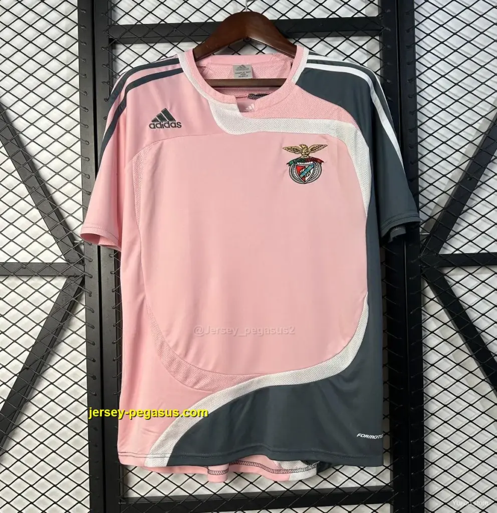 Retro Benfica Away Pink Jersey