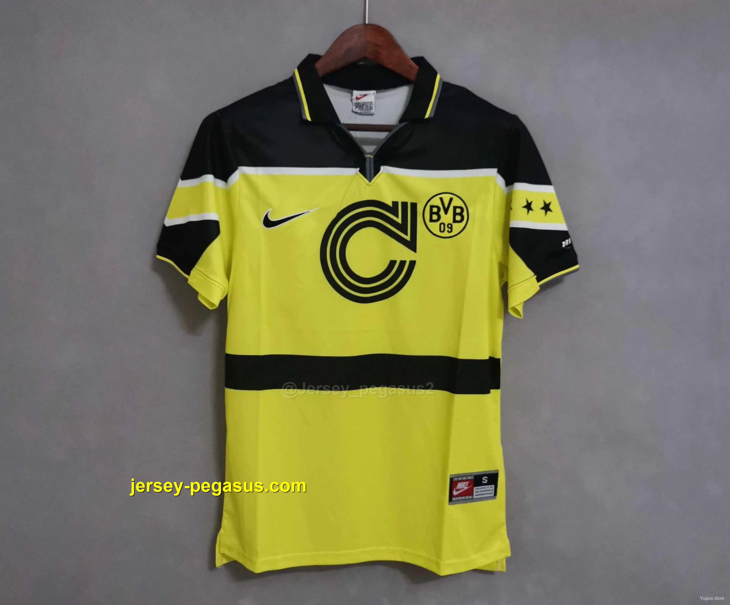 Retro Borussia Dortmund Third Jersey Retro Borussia Dortmund Third Jersey