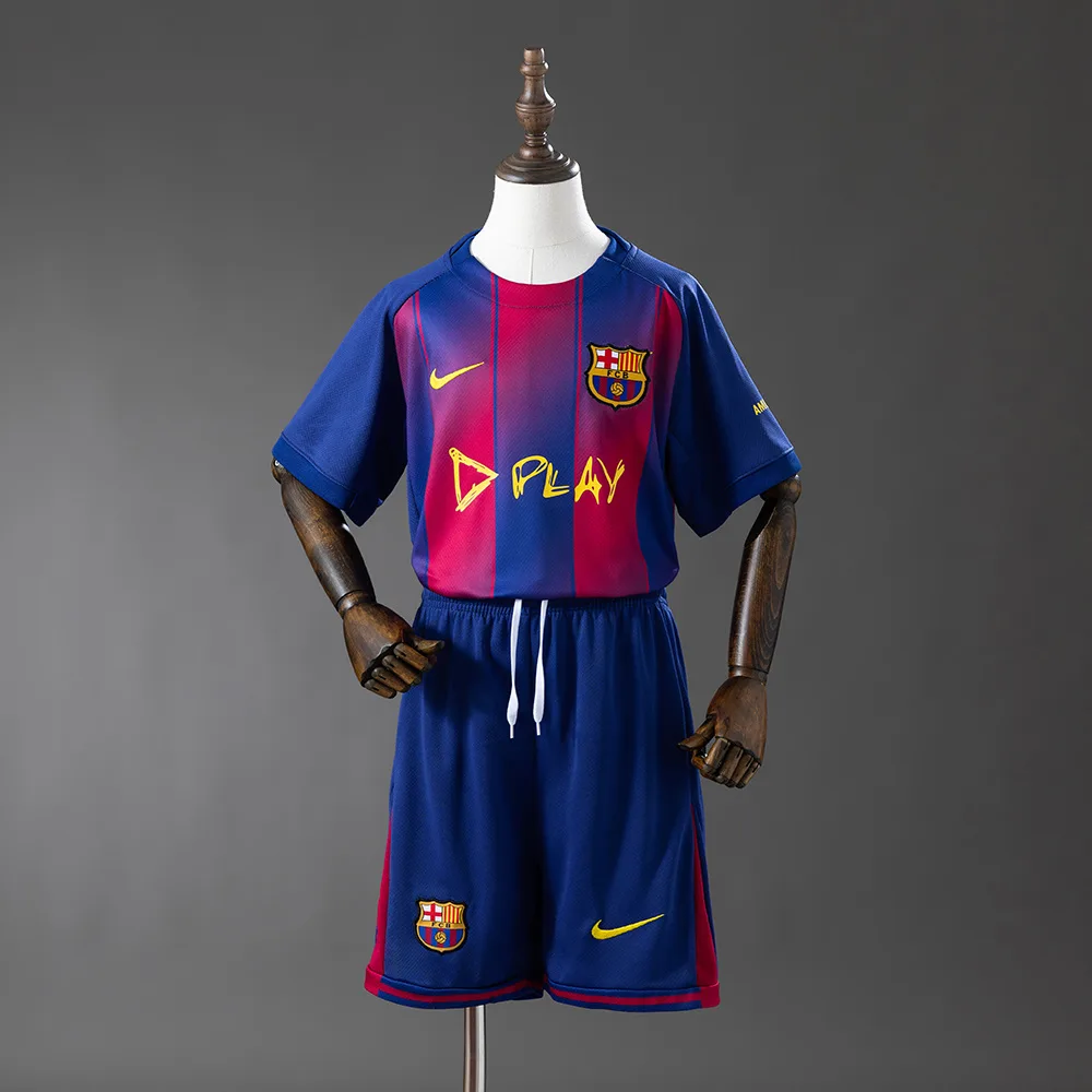 Barcelona collaboration x DPLAY Kids Kit Jersey Barcelona collaboration x DPLAY Kids Kit Jersey