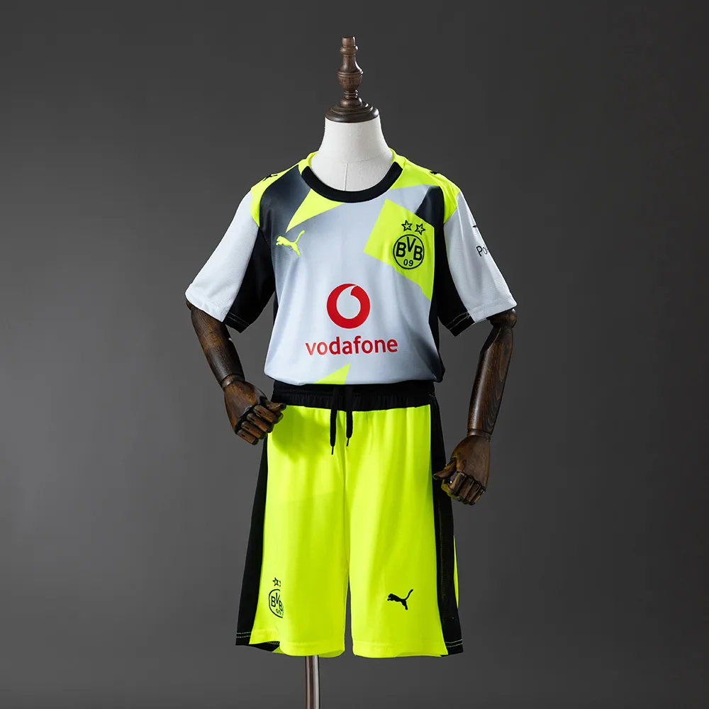 Borussia Dortmund Away Kids Kit Jersey Borussia Dortmund Away Kids Kit Jersey