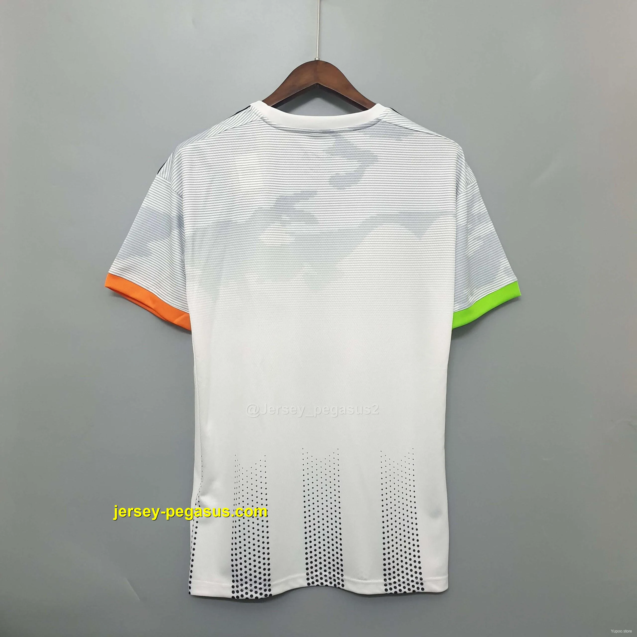 Retro Juventus Forth Jersey Retro Juventus Forth Jersey