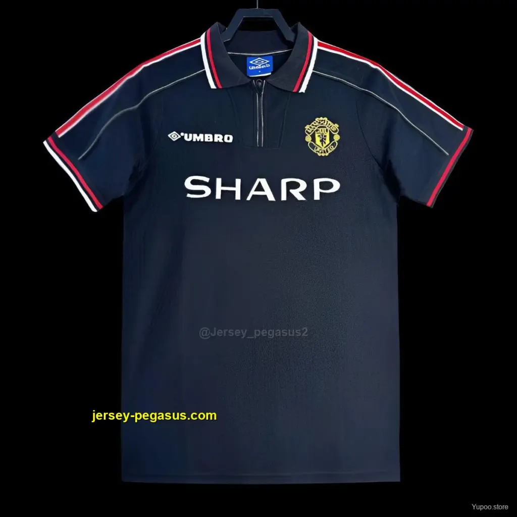 Retro Manchester United Goalkeeper Navy Jersey