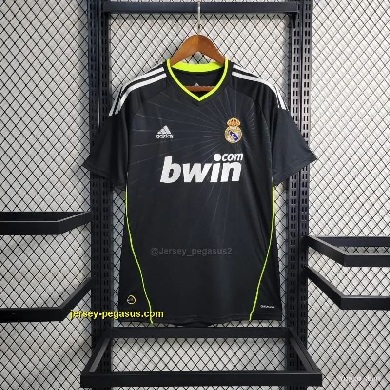 Retro Real Madrid Away Black Soccer Jersey Retro Real Madrid Away Black Soccer Jersey