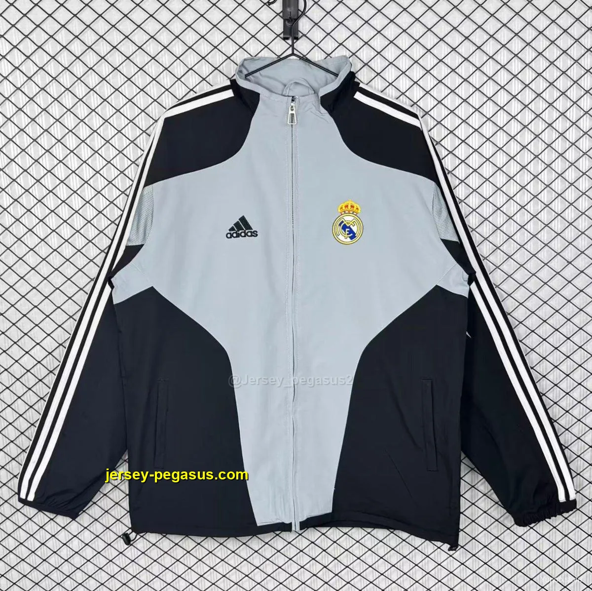 Retro Real Madrid BlackGrey Windbreaker Retro Real Madrid BlackGrey Windbreaker