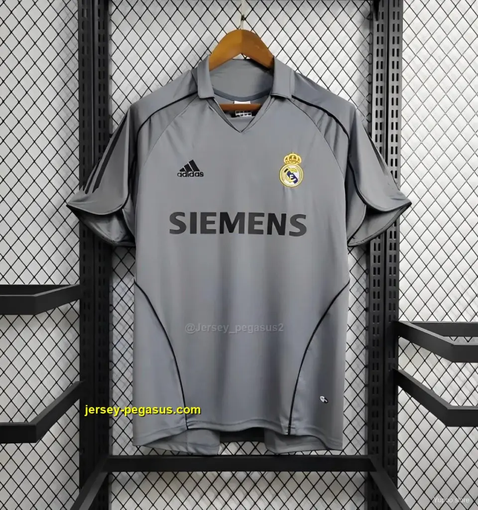 Retro Real Madrid Third Grey Jersey