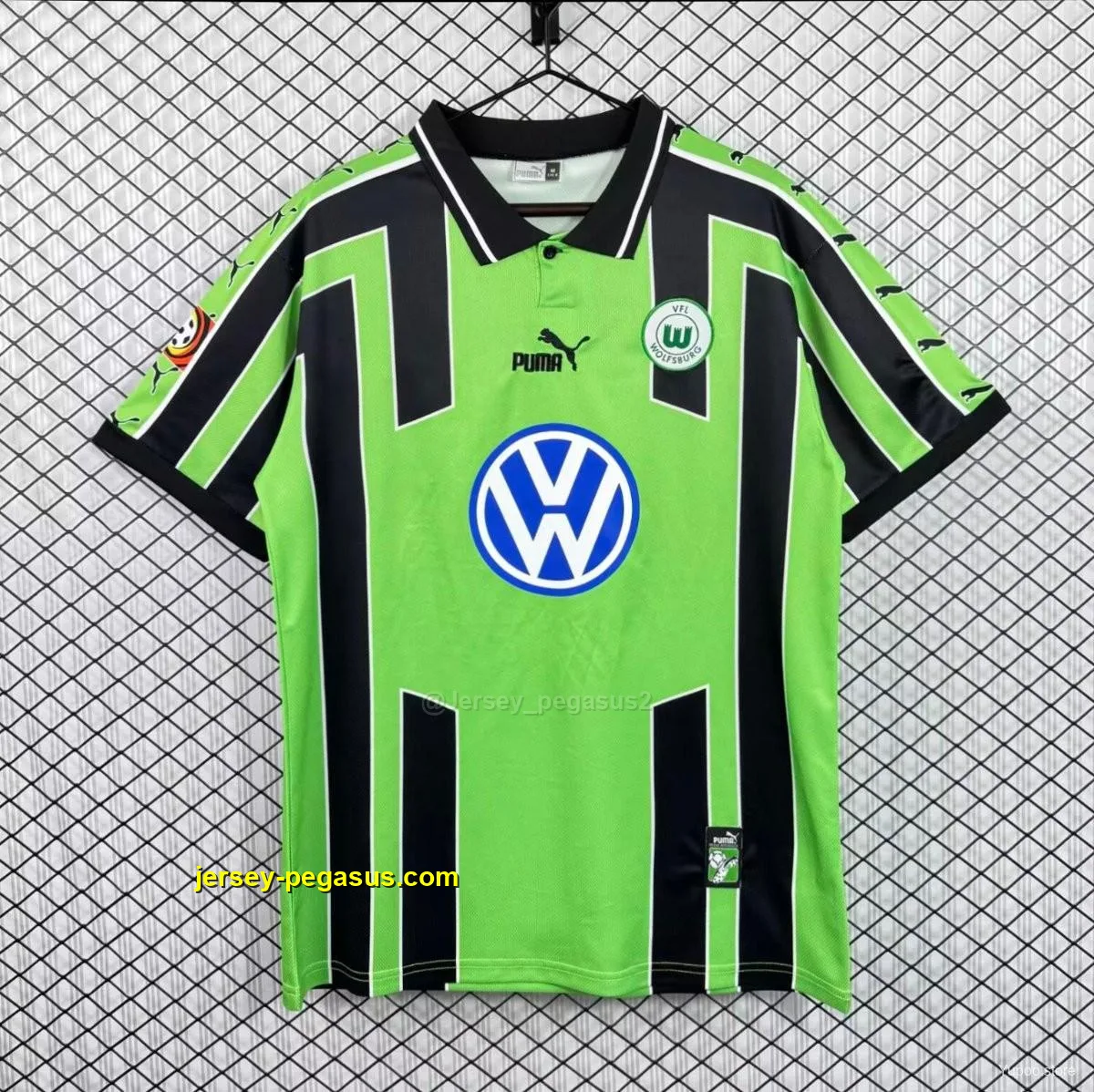 Retro Wolfsburg Home Jersey Retro Wolfsburg Home Jersey