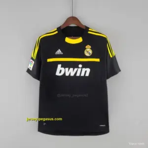 Vintage Real Madrid Goalkeeper Black Jersey