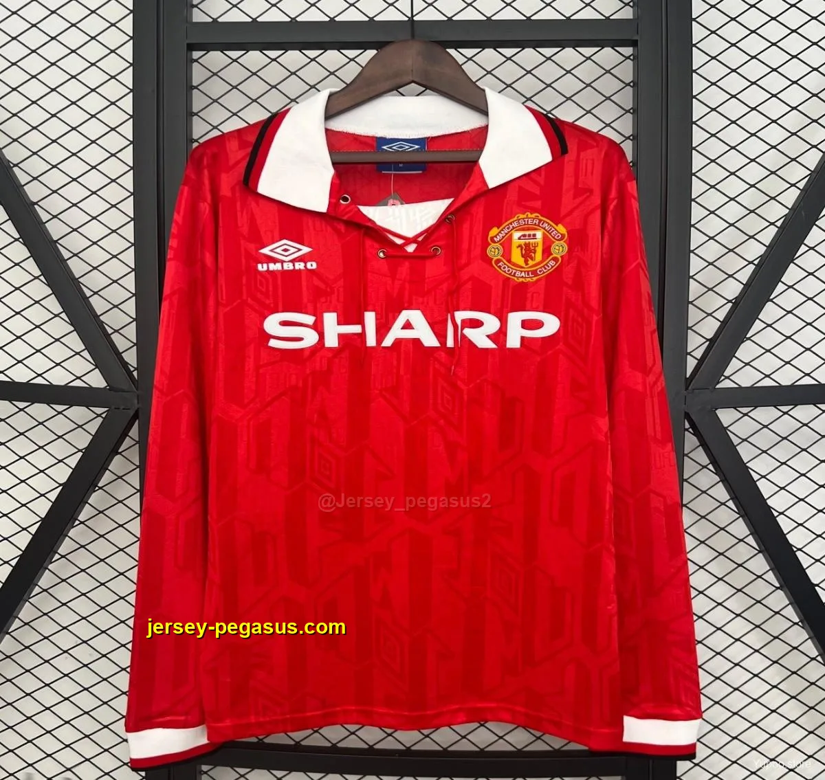 Retro Long Sleeve Manchester United Home Jersey Retro Long Sleeve Manchester United Home Jersey