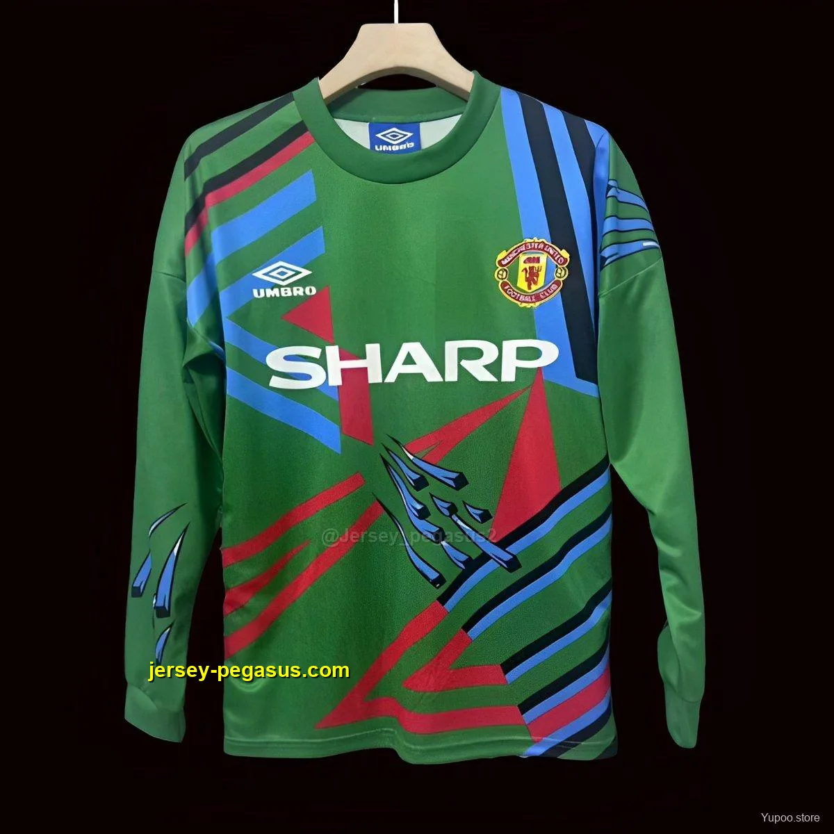 Retro Manchester United Green Goalkeeper Long Sleeve Jersey Retro Manchester United Green Goalkeeper Long Sleeve Jersey