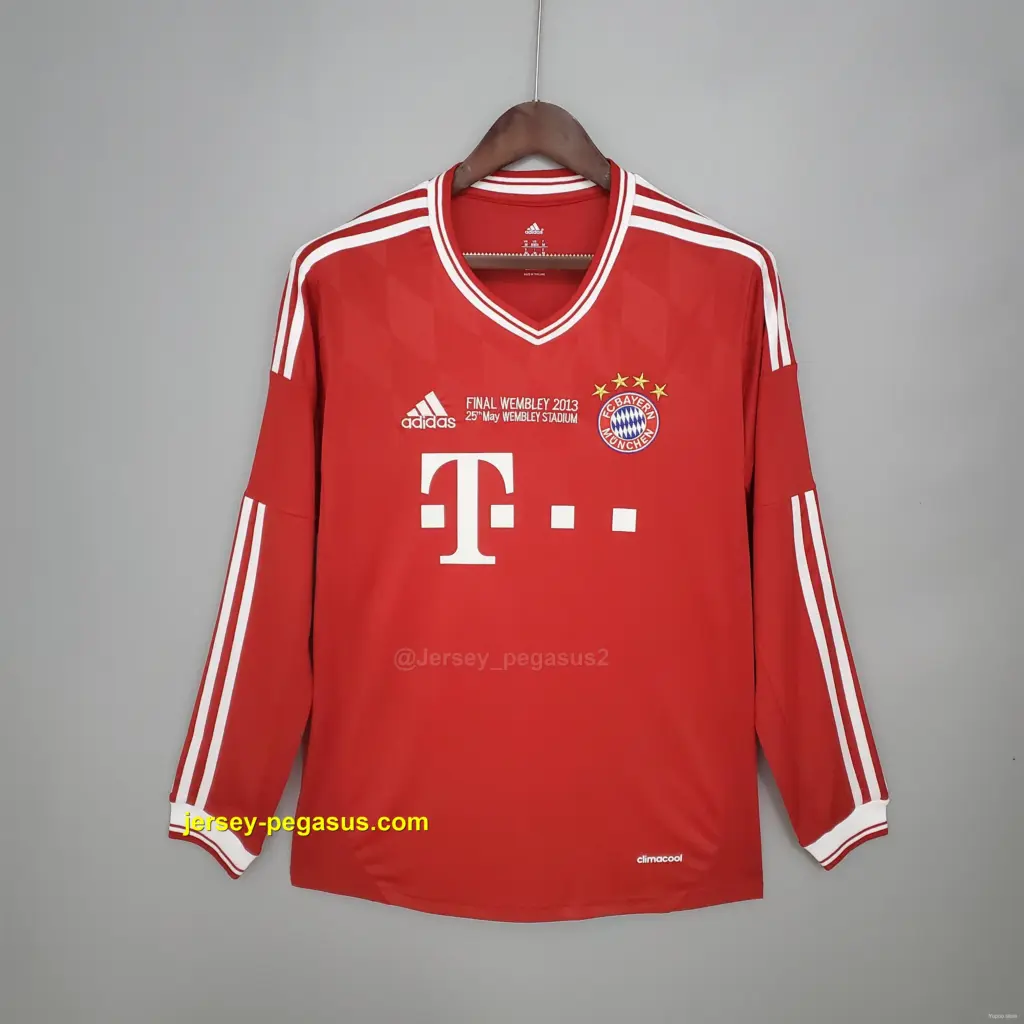 Retro long sleeve Bayern Munich Champions League home Soccer Jersey