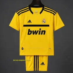 Retro Kids Real Madrid Yellow Goalkeeper Jersey