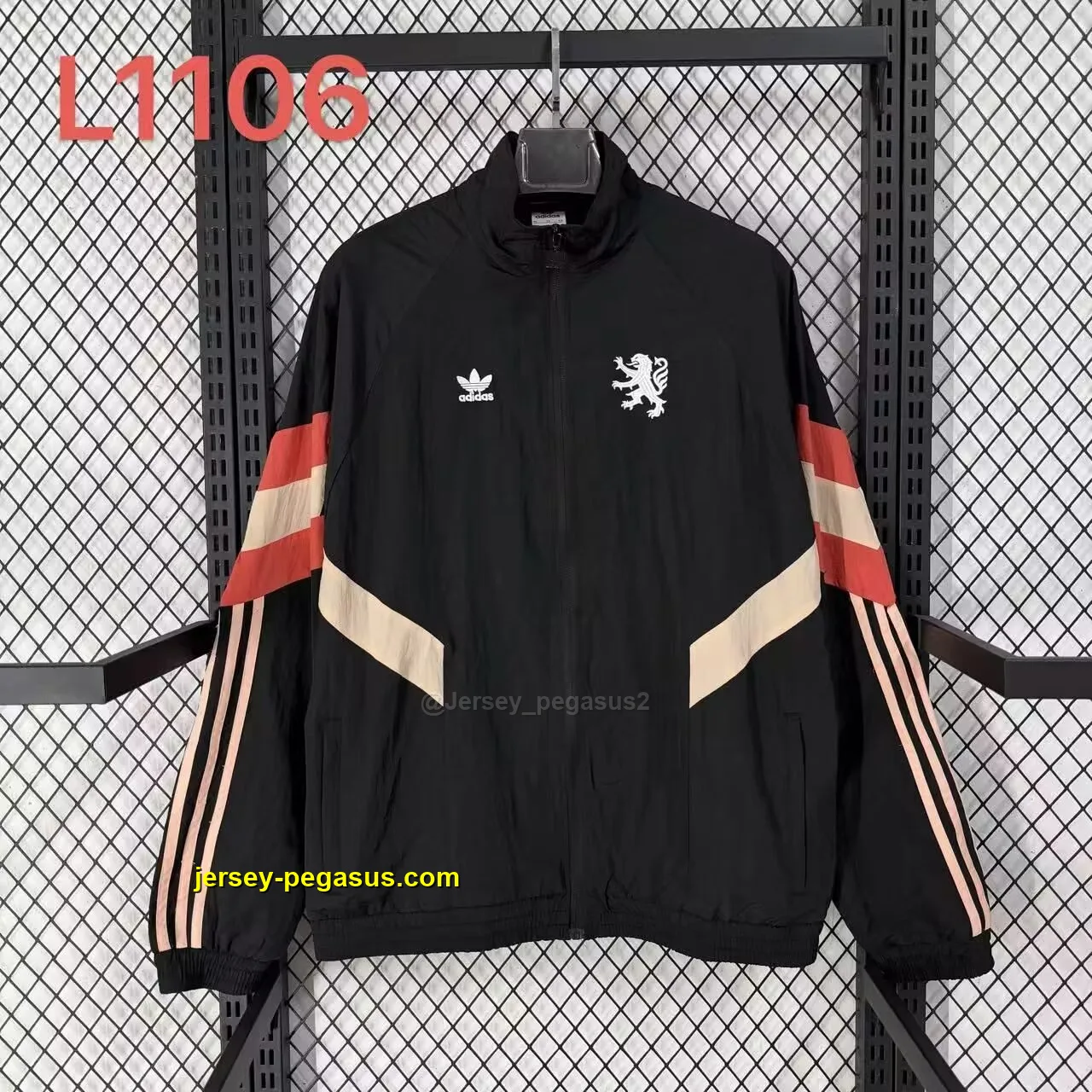 Man U 2026 black windbreaker jacket Man U 2026 black windbreaker jacket