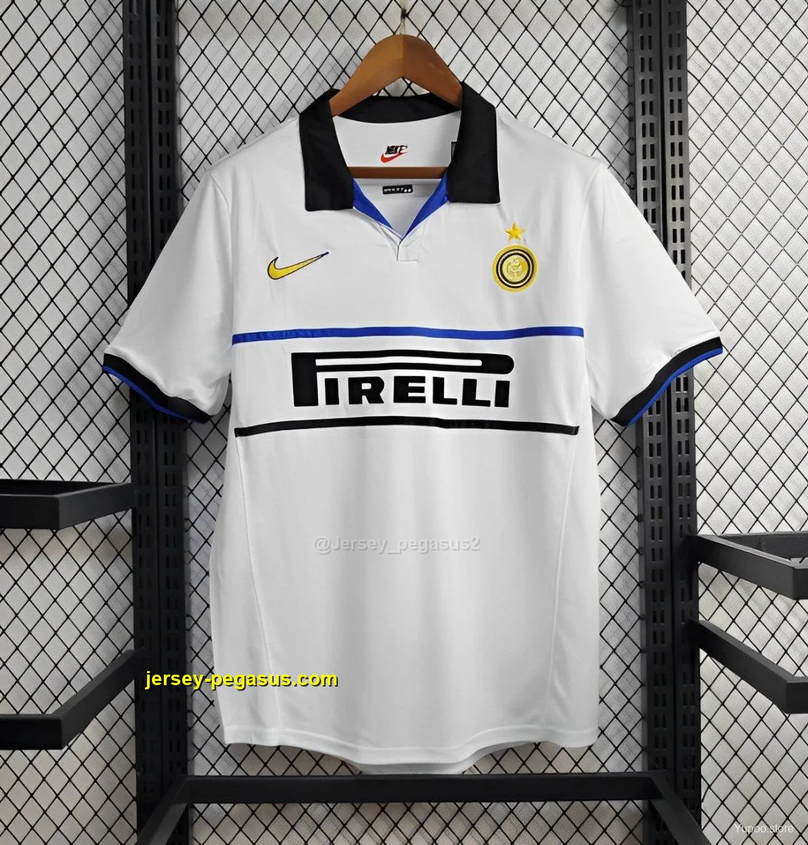 19 Retro Inter Milan Away Jersey 19 Retro Inter Milan Away Jersey