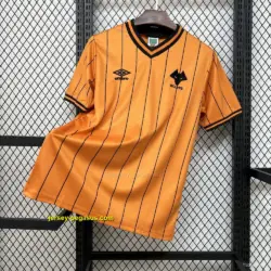 19 Retro Wolverhampton Wanderers Home Jersey
