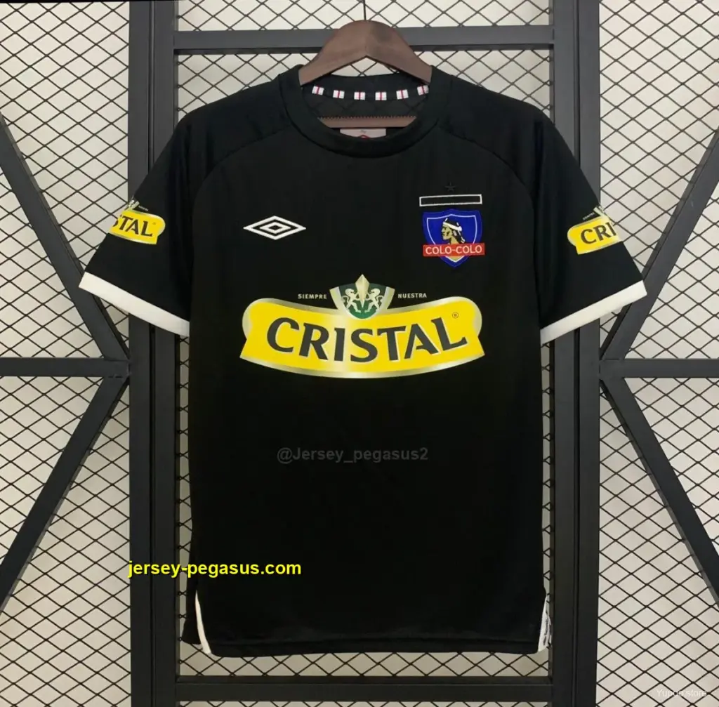 2011 Retro Colo Colo Away