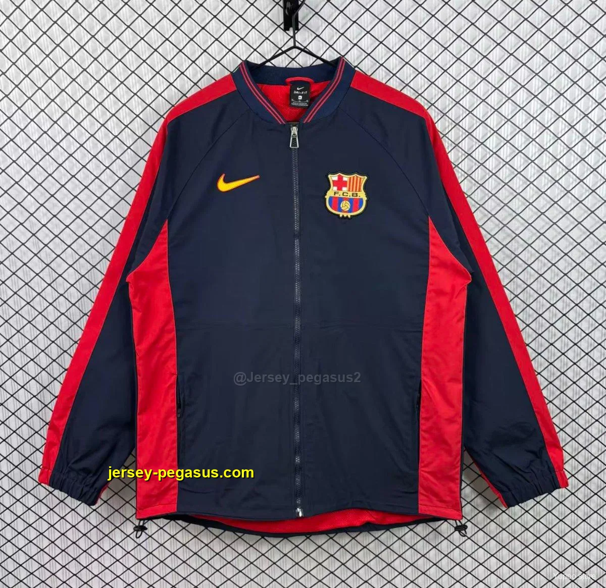 Retro 19 Barcelona Nike Vintage NavyRed Windbreaker Retro 19 Barcelona Nike Vintage NavyRed Windbreaker