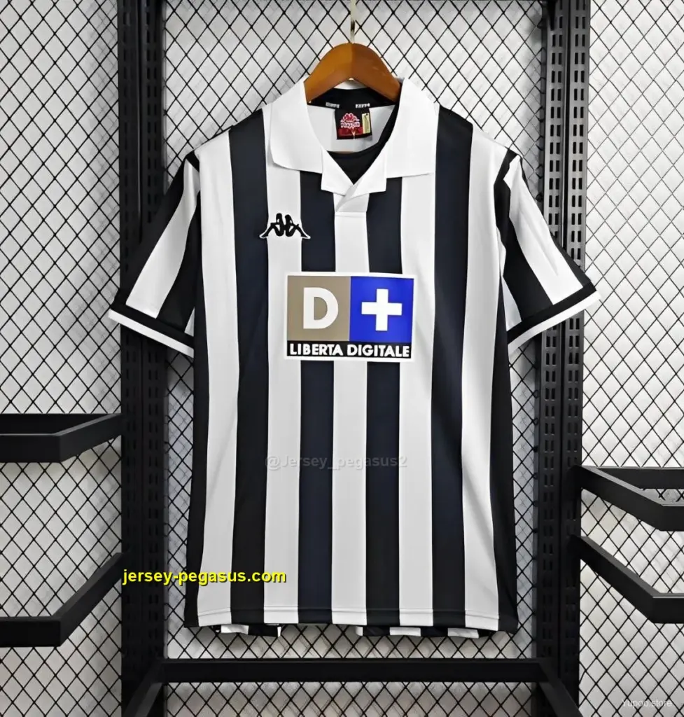 Retro 19 Juventus Home Jersey