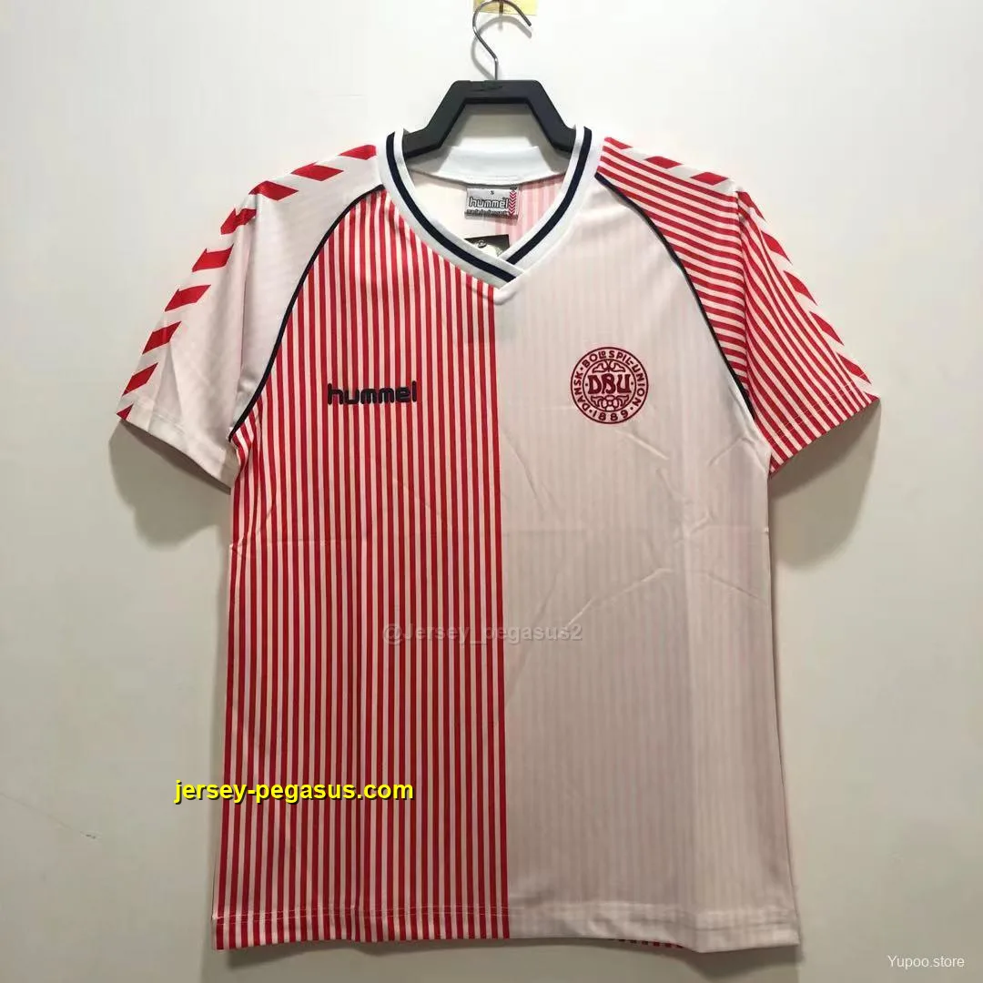 Retro 1986 Denmark Away Soccer Jersey Retro 1986 Denmark Away Soccer Jersey