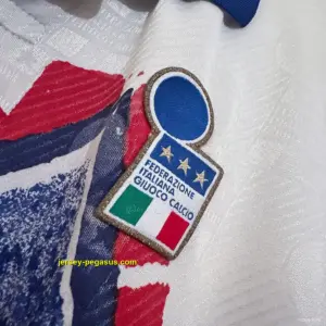 Retro 1994 Italy Diadora Player Special Training Roberto Baggio Jersey