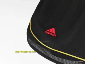 Retro 20 AC Milan Home Shorts Soccer Jersey