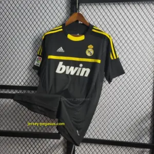 Retro 20 Real Madrid Black Goalkeeper Jersey