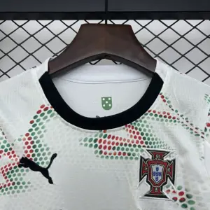 2025 kids Portugal away
