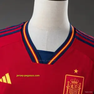 Retro 2022 Spain Home Jersey