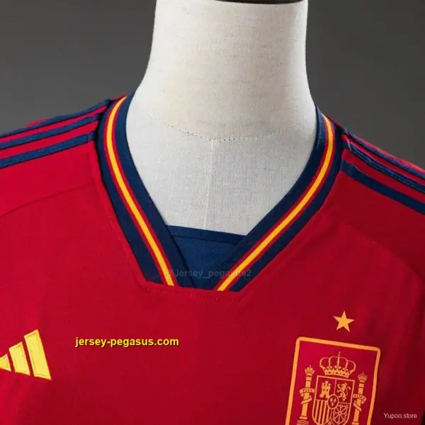 Retro 2022 Spain Home Jersey