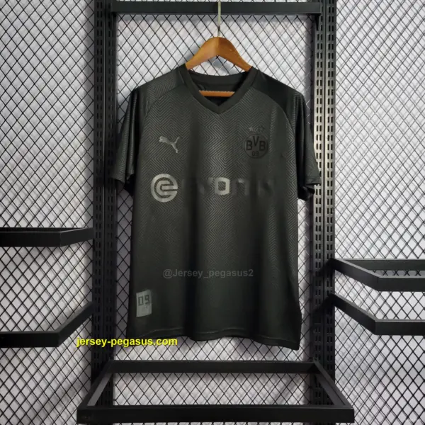 Retro Borussia Dortmund 110th Anniversary Edition Black Jersey