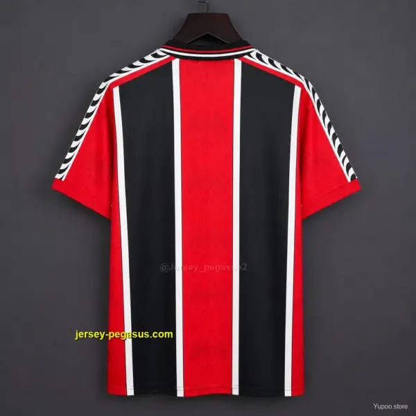 Retro Eintracht Frankfurt Home Jersey