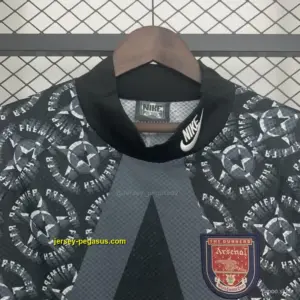 Retro Goalkeeper Arsenal