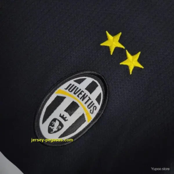 Retro Juventus Black Away Jersey