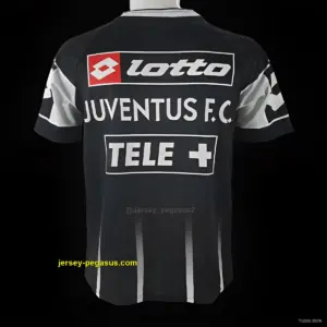 Retro Juventus Lotto Black Training Jersey