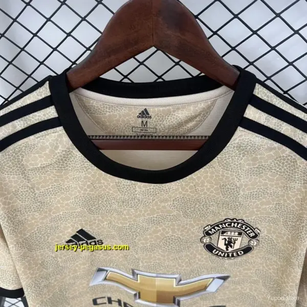 Retro Manchester United Away Jersey